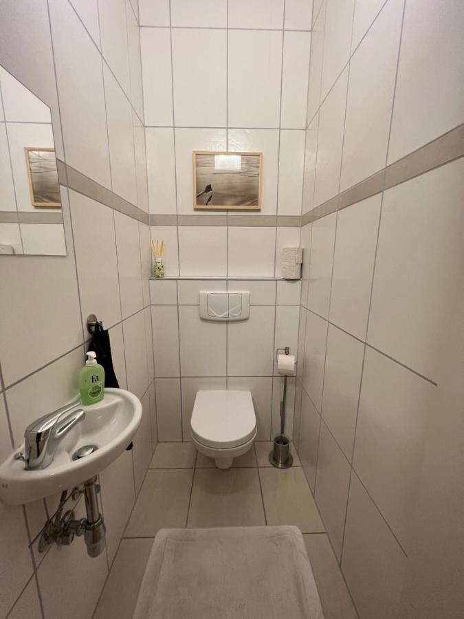 Design By Rabe - Kostenfreier Parkplatz & Netflix & Coffee-bar - Nahe Schloss Schoenbrunn Appartement Wenen