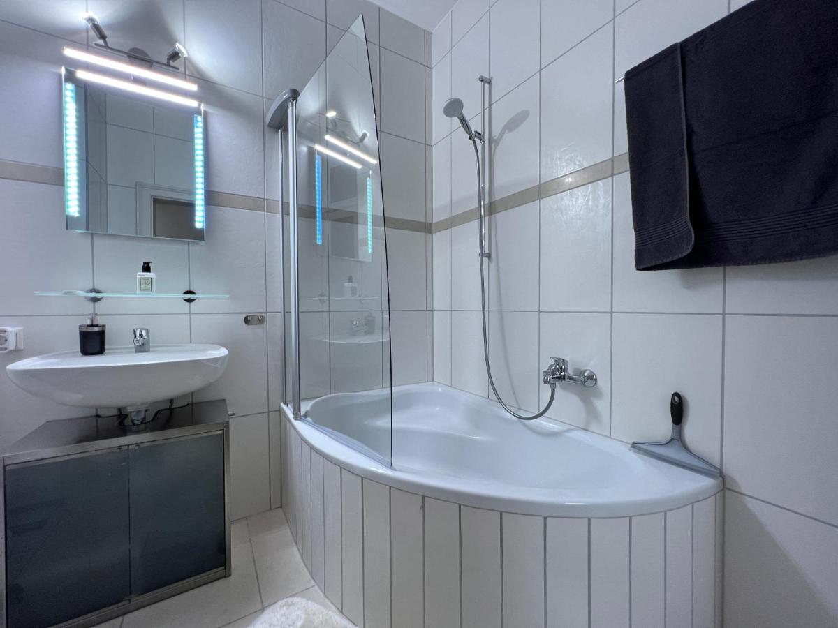 Design - Netflix&coffee-bar&parking - Nahe Schloss Schönbrunn Apartment
